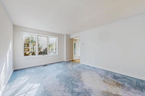 Photo 9 at 61 Beaufort Hills Road, Oak Ridges, Richmond Hill