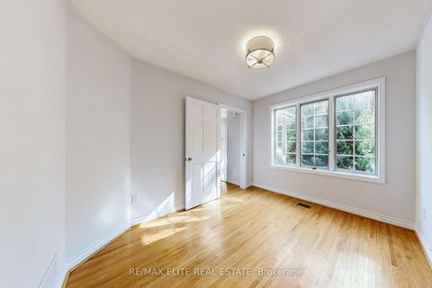 Photo 16 at 61 Beaufort Hills Road, Oak Ridges, Richmond Hill