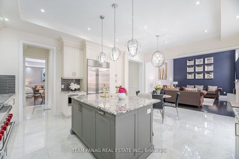 Photo 11 at 76 Balderson Drive, Kleinburg, Vaughan