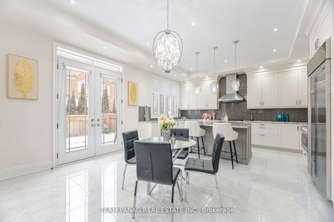 Photo 13 at 76 Balderson Drive, Kleinburg, Vaughan