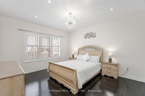 Photo 29 at 76 Balderson Drive, Kleinburg, Vaughan