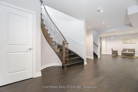 Photo 36 at 76 Balderson Drive, Kleinburg, Vaughan