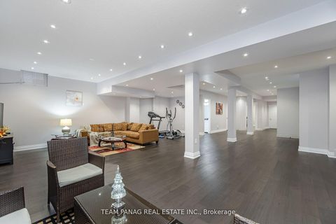 Photo 39 at 76 Balderson Drive, Kleinburg, Vaughan