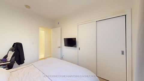 Photo 9 at 3212 Dundas Street W, Junction Area, Toronto