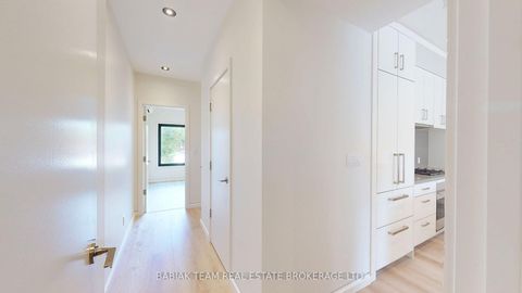 Photo 18 at 3212 Dundas Street W, Junction Area, Toronto