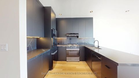 Photo 30 at 3212 Dundas Street W, Junction Area, Toronto