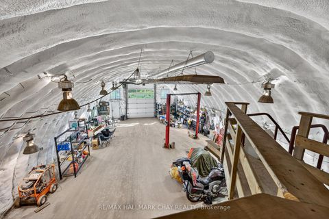 Photo 7 at 2702 6th Line, Rural Innisfil, Innisfil