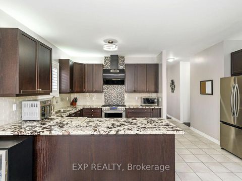 Photo 15 at 856 Wrenwood Drive, Taunton, Oshawa