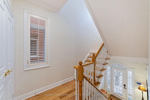 Photo 4 at 28 Preakness Drive, Don Mills, Toronto