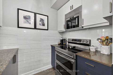 Photo 15 at 105 - 6 Eva Road, Etobicoke West Mall, Toronto