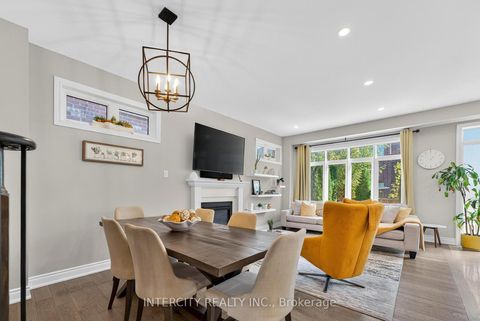 Photo 8 at 14 Great Heron Court, King City, King