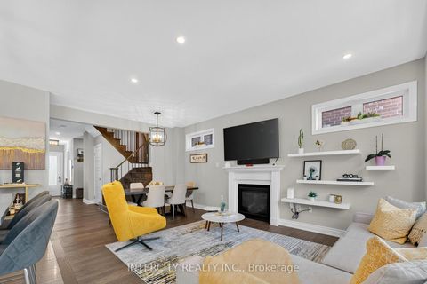 Photo 13 at 14 Great Heron Court, King City, King