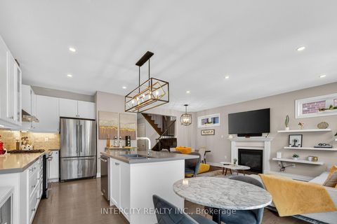 Photo 16 at 14 Great Heron Court, King City, King