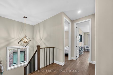 Photo 29 at 14 Great Heron Court, King City, King