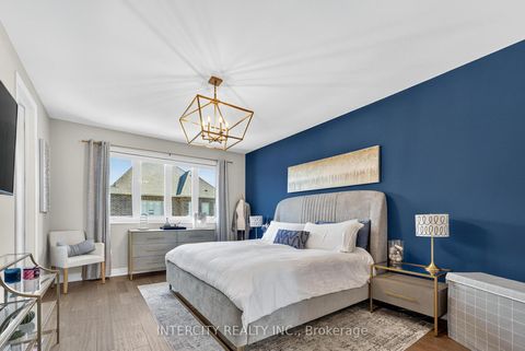 Photo 31 at 14 Great Heron Court, King City, King