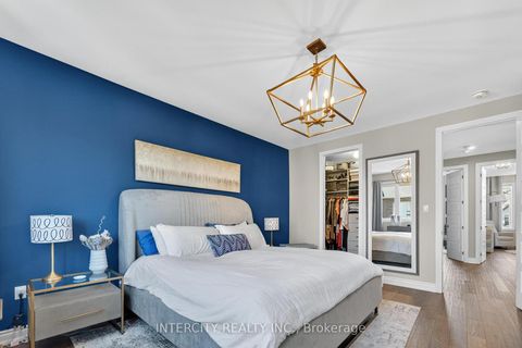 Photo 33 at 14 Great Heron Court, King City, King