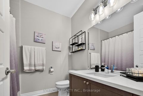 Photo 38 at 14 Great Heron Court, King City, King