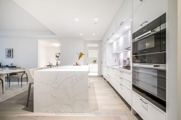 Photo 13 at 19 - 399 Royal Orchard Boulevard, Royal Orchard, Markham