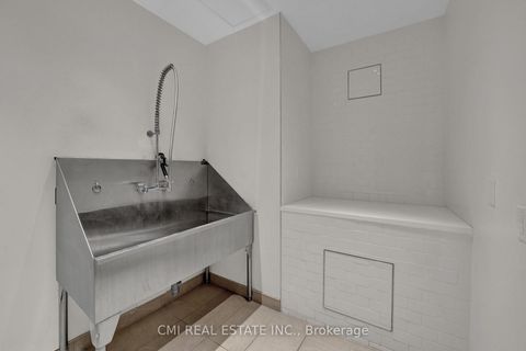 Photo 27 at 810 - 10 Deerlick Court, Donalda, Toronto