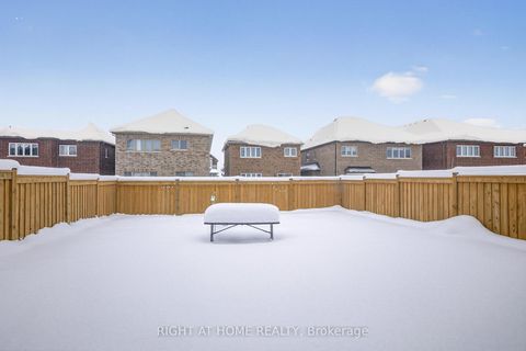 Photo 18 at 1218 Corby Way, Rural Innisfil, Innisfil