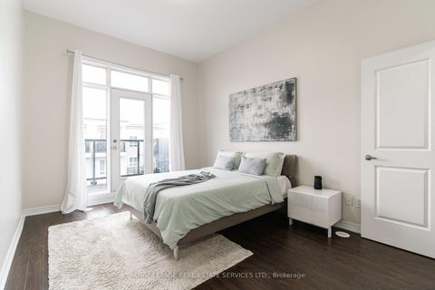 Photo 27 at 13 - 9621 Jane Street, Maple, Vaughan