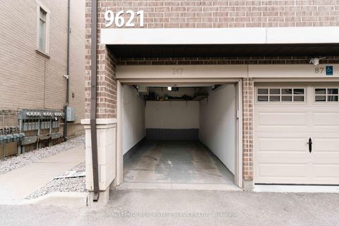 Photo 35 at 13 - 9621 Jane Street, Maple, Vaughan