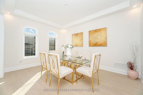 Photo 5 at 30 Ballantyne Boulevard, Vellore Village, Vaughan