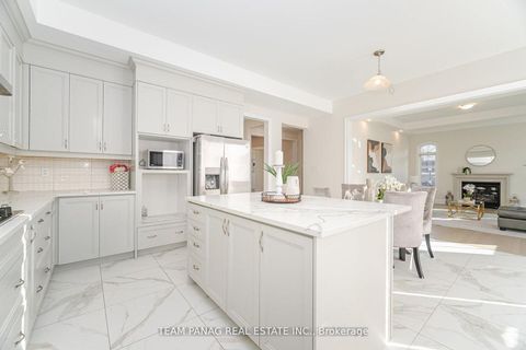 Photo 20 at 30 Ballantyne Boulevard, Vellore Village, Vaughan