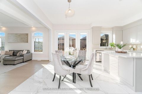 Photo 22 at 30 Ballantyne Boulevard, Vellore Village, Vaughan