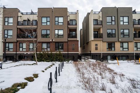 Photo 2 at 119 - 510 Kingbird Grove, Rouge E11, Toronto