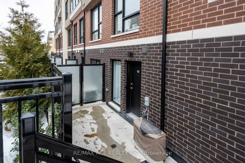 Photo 4 at 119 - 510 Kingbird Grove, Rouge E11, Toronto