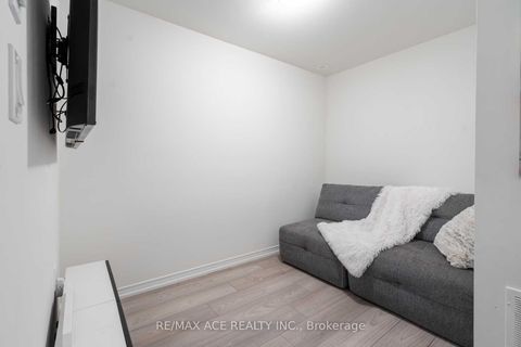 Photo 21 at 119 - 510 Kingbird Grove, Rouge E11, Toronto