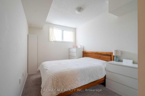 Photo 23 at 119 - 510 Kingbird Grove, Rouge E11, Toronto