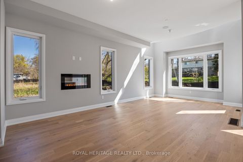 Photo 9 at 25 Inverlynn Way, Lynde Creek, Whitby