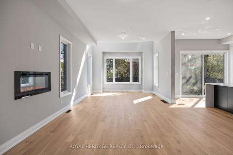 Photo 10 at 25 Inverlynn Way, Lynde Creek, Whitby