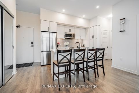 Photo 8 at 105 - 415 Sea Ray Avenue, Rural Innisfil, Innisfil