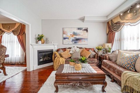 Photo 6 at 16 Tarsus Crescent, Highland Creek, Toronto
