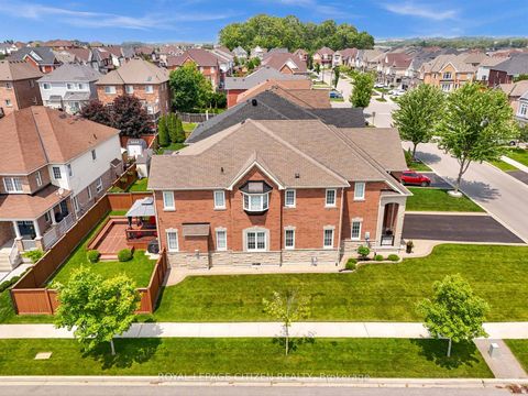 Photo 12 at 1882 Esterbrook Drive, Taunton, Oshawa