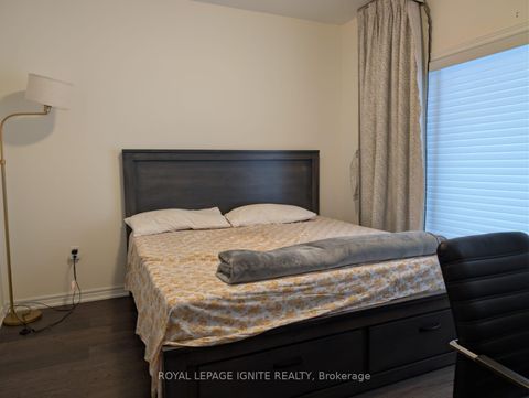 Photo 8 at 31 Canard Drive, Kleinburg, Vaughan