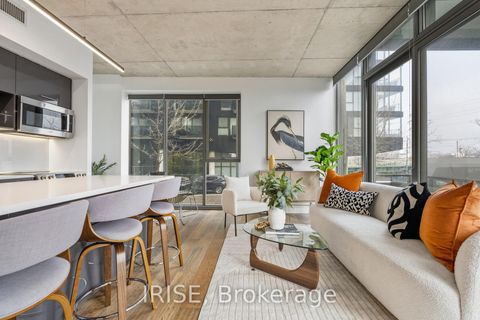 Photo 0 at 201 - 32 Trolley Crescent, Moss Park, Toronto