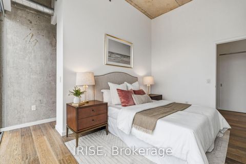 Photo 22 at 201 - 32 Trolley Crescent, Moss Park, Toronto