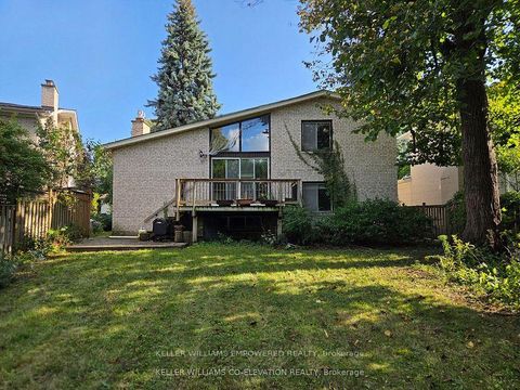 Photo 2 at 36 Danville Drive, Windfields, Toronto