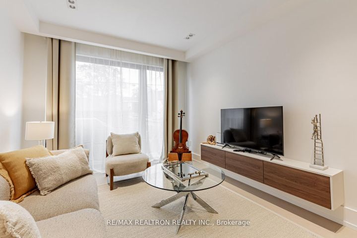 Photo 10 at 673 Crawford Street, Little Italy, Toronto