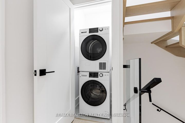 Photo 22 at 673 Crawford Street, Little Italy, Toronto