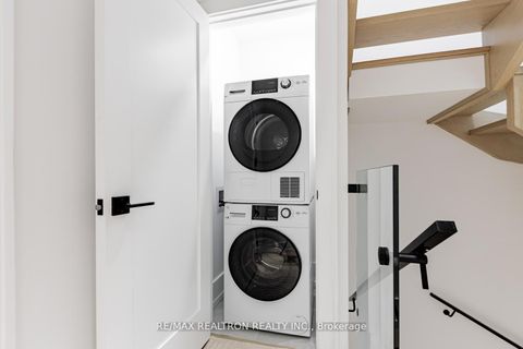 Photo 22 at 673 Crawford Street, Little Italy, Toronto