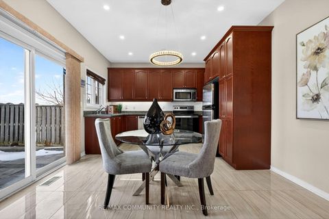 Photo 14 at 19 Abraham Court, Northeast Ajax, Ajax