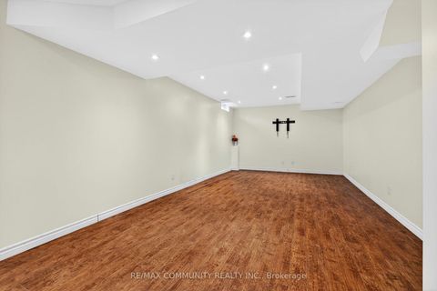 Photo 32 at 19 Abraham Court, Northeast Ajax, Ajax