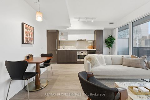 Photo 9 at 2005 - 55 Cooper Street, Waterfront Communities C8, Toronto