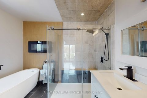 Photo 21 at 1031 Lake Drive N, Historic Lakeshore Communities, Georgina