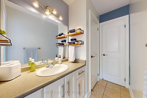 Photo 28 at 1031 Lake Drive N, Historic Lakeshore Communities, Georgina